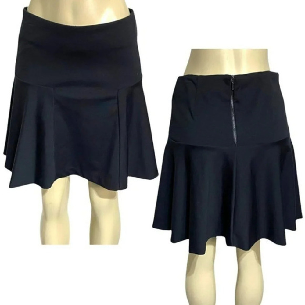ELLE 8 black skater skirt with back zipper